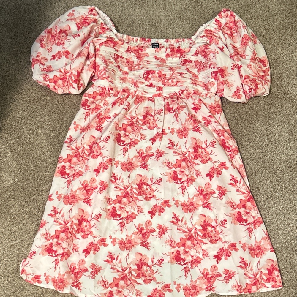 SHEIN Pink Floral Puff-Sleeve Smocked Dress